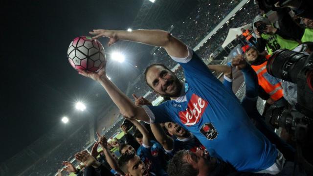 1664851477463088962.jpeg aa8f6ec224e06125ed115f752d4366a0a182d186.jpeg